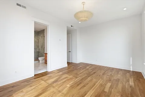 $6,996,996 | 818 Brentview Drive, Nashville, TN 37220