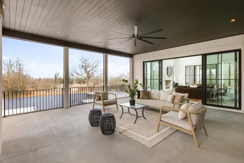 $6,996,996 | 818 Brentview Drive, Nashville, TN 37220