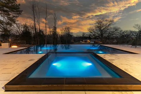 $6,996,996 | 818 Brentview Drive, Nashville, TN 37220