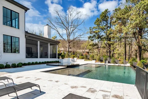$6,996,996 | 818 Brentview Drive, Nashville, TN 37220