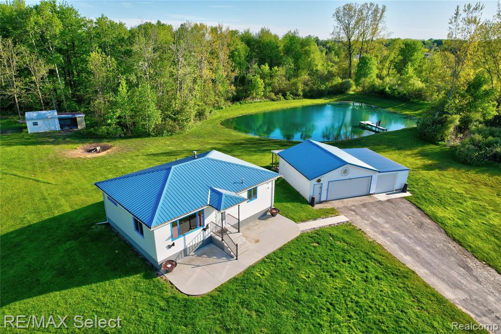 7414 North Road Fort Gratiot, MI 48059 - Photo 2 of 39