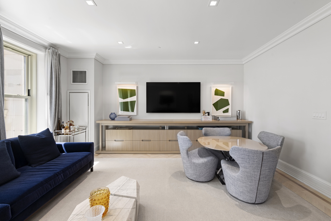 1 Central Park South, Unit 1511 Manhattan, NY 10019 - Photo 4 of 25