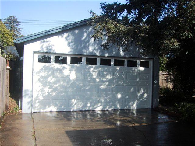 30 San Roque Road Santa Barbara, CA 93105 - Photo 16 of 19 Garage