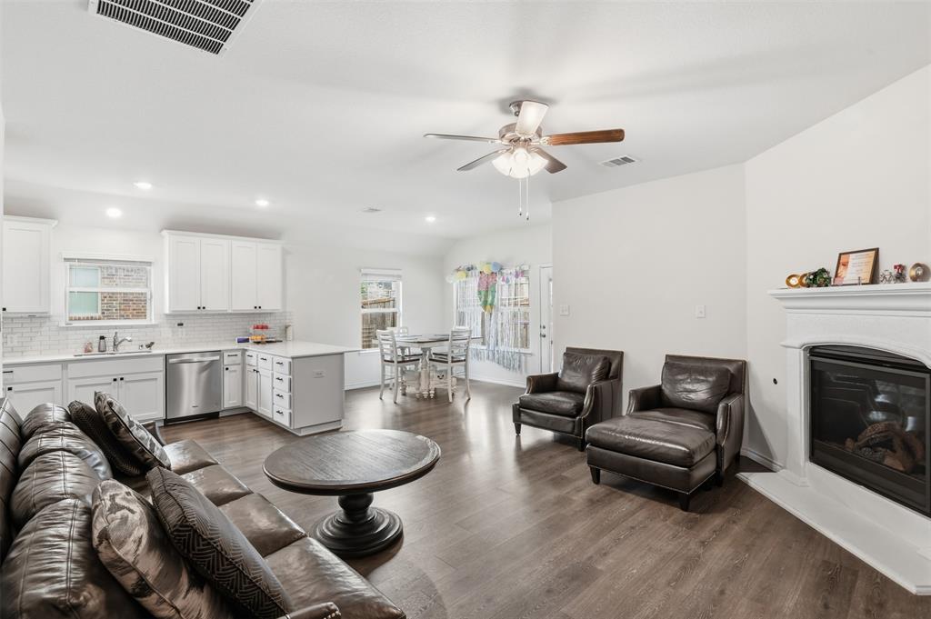 229 Penn Street Anna, TX 75409 - Photo 5 of 26