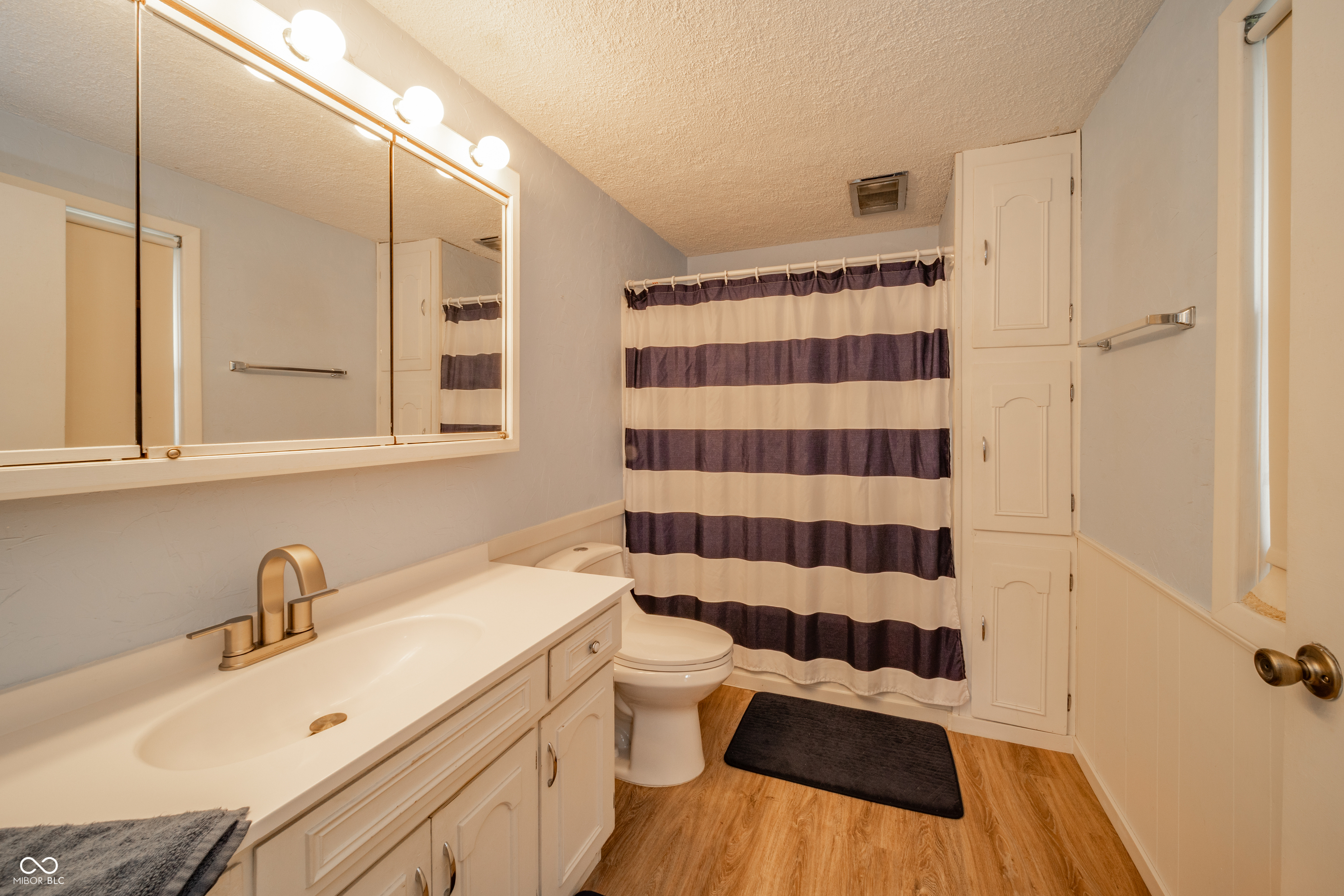 2304 Meadow Way Anderson, IN 46012 - Photo 24 of 28