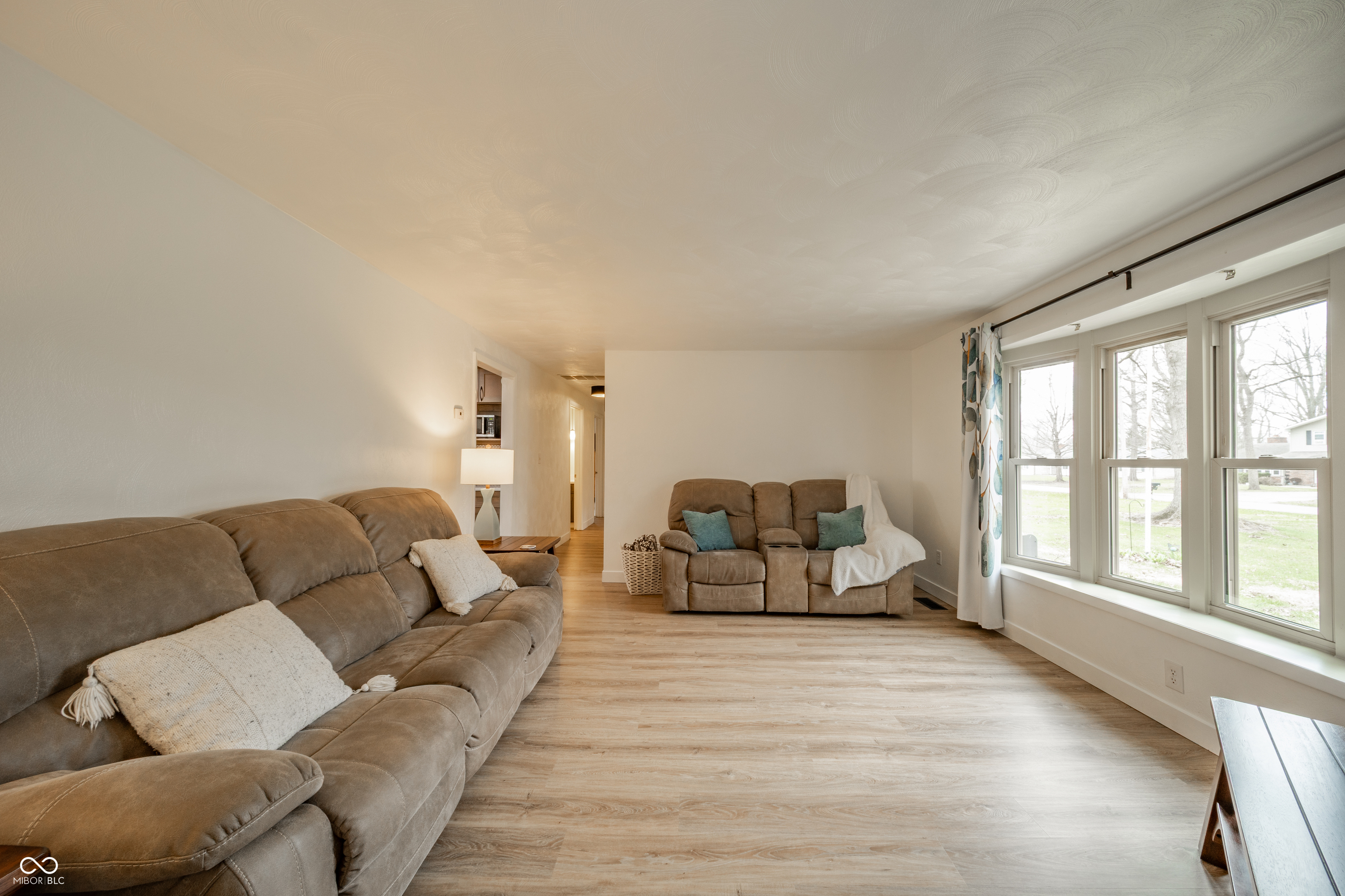 2304 Meadow Way Anderson, IN 46012 - Photo 6 of 28