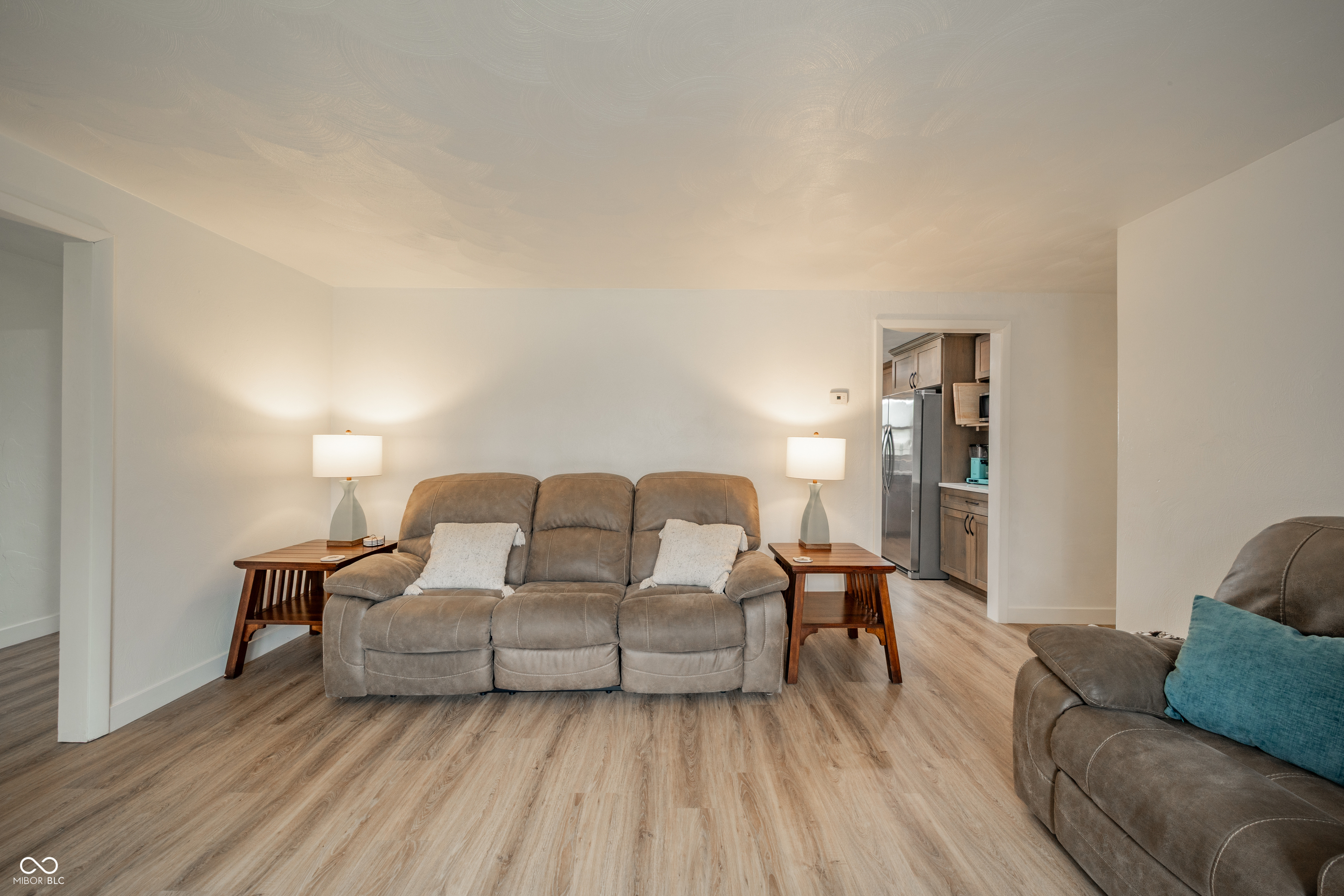 2304 Meadow Way Anderson, IN 46012 - Photo 7 of 28