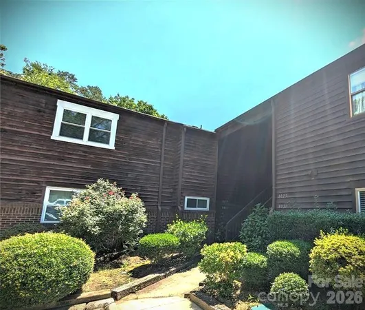 $175,000 | 8021 Cedar Glen Drive, Charlotte, NC 28212