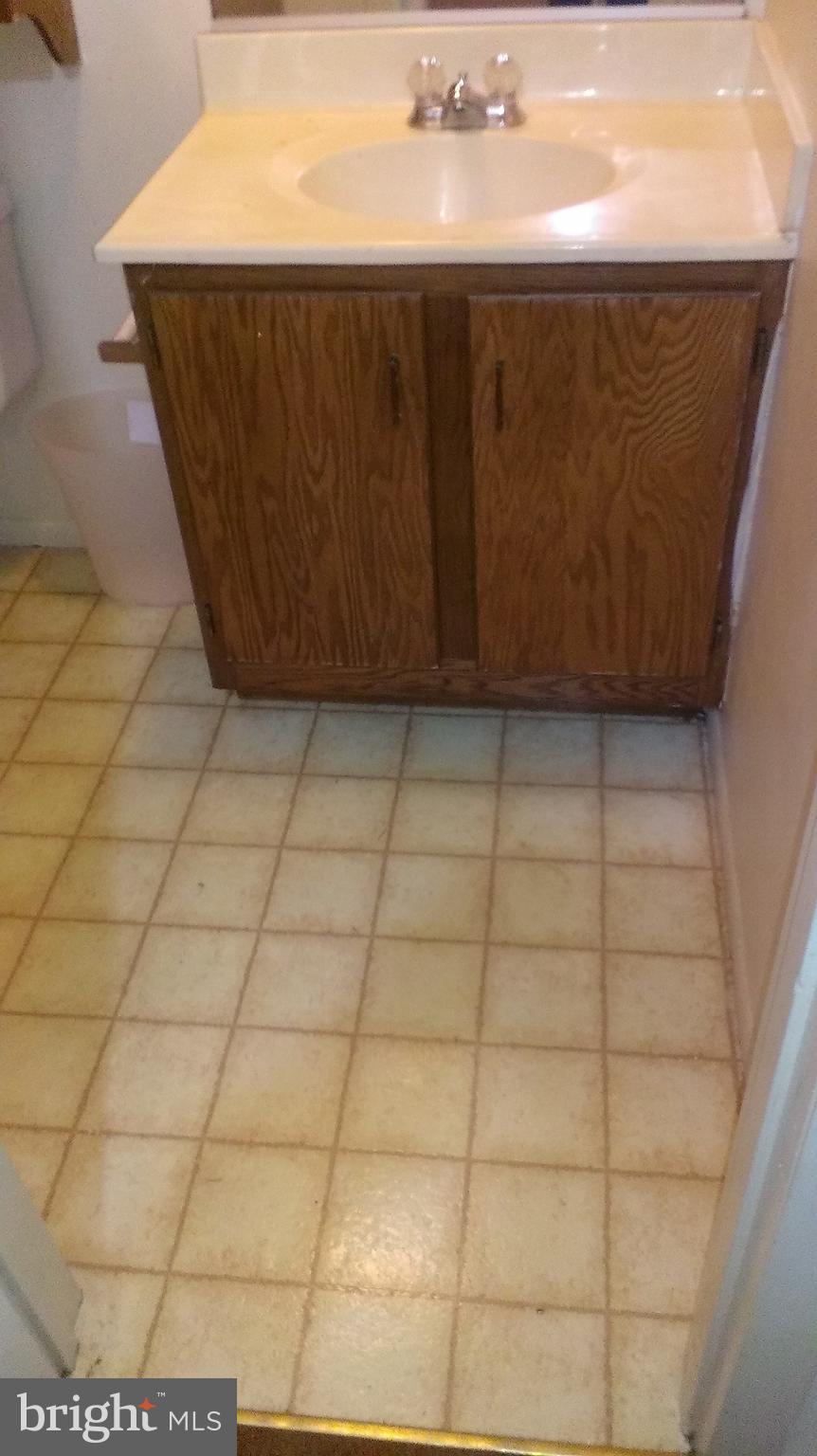 4809 Berwyn House Road College Park, MD 20740 - Photo 15 of 24 Bathroom