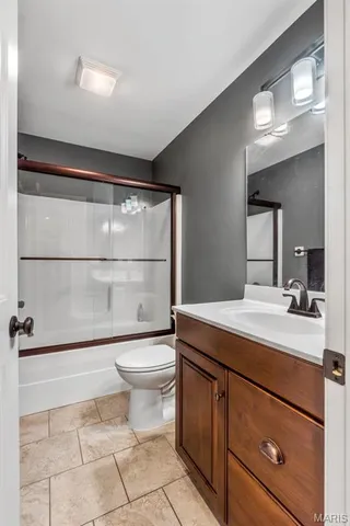 $549,000 | 430 Lakeview Crossing, Cape Girardeau, MO 63701