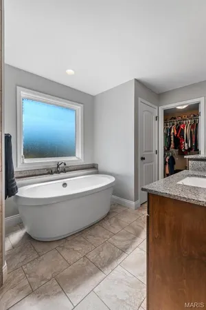 $549,000 | 430 Lakeview Crossing, Cape Girardeau, MO 63701