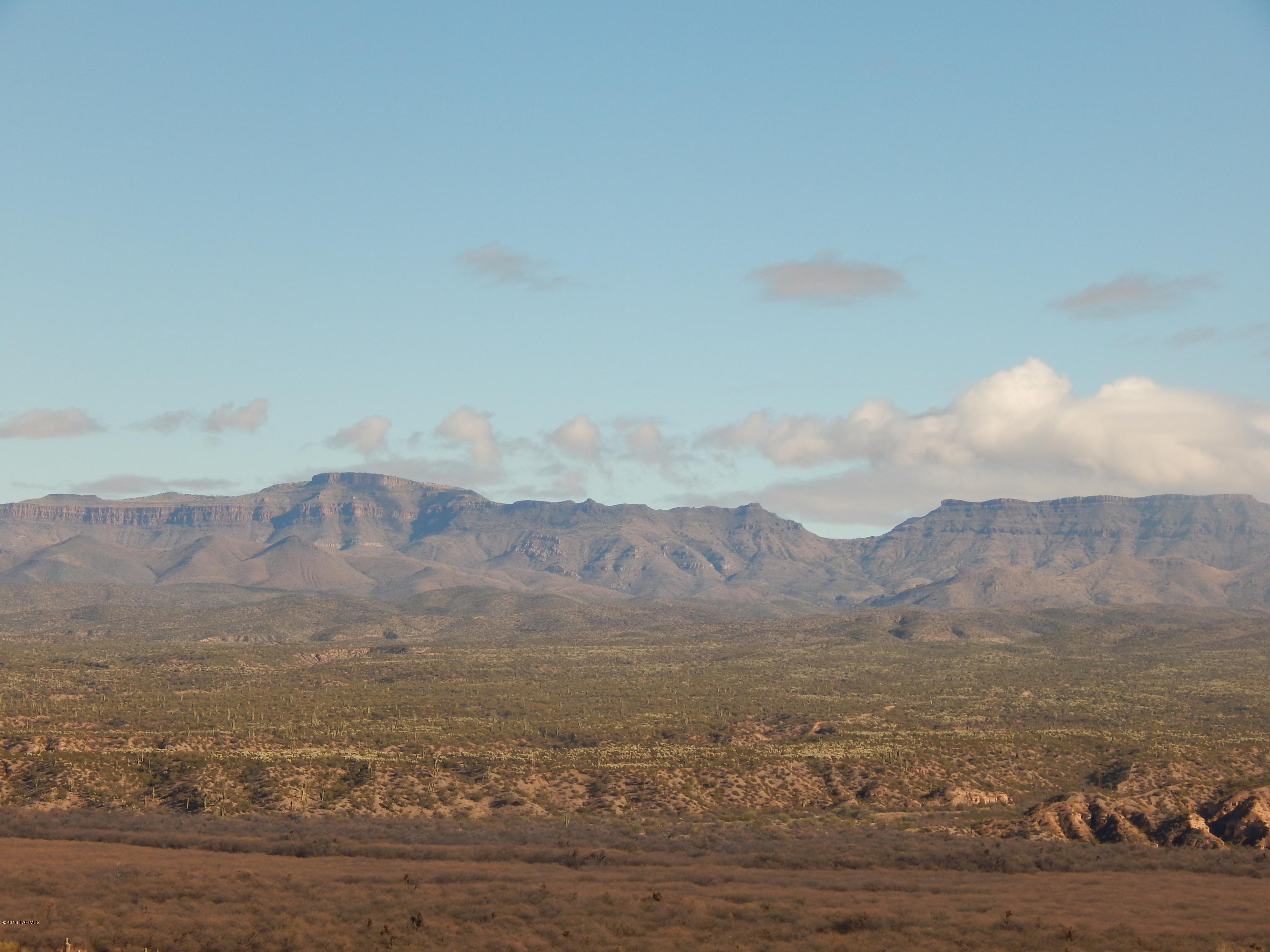 Barrows Place Mammoth, AZ 85618 - Photo 2 of 9