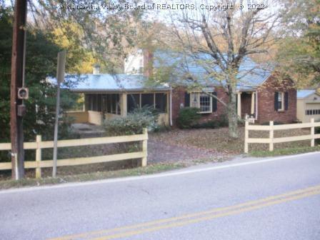 169 Dutch Road Charleston, WV 25302 - Photo 1 of 8 Exterior Front.