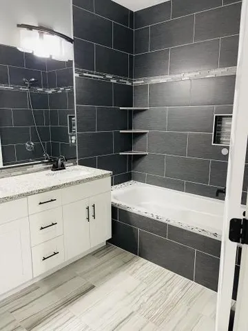 $535,000 | 8021 West Hood Avenue, Kennewick, WA 99336