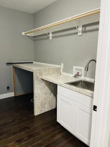 $535,000 | 8021 West Hood Avenue, Kennewick, WA 99336