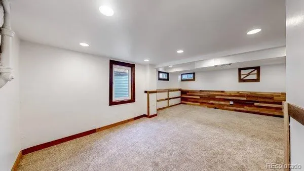 $3,251 | 3090 South Marion Street, Englewood, CO 80113