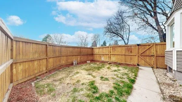 $3,251 | 3090 South Marion Street, Englewood, CO 80113