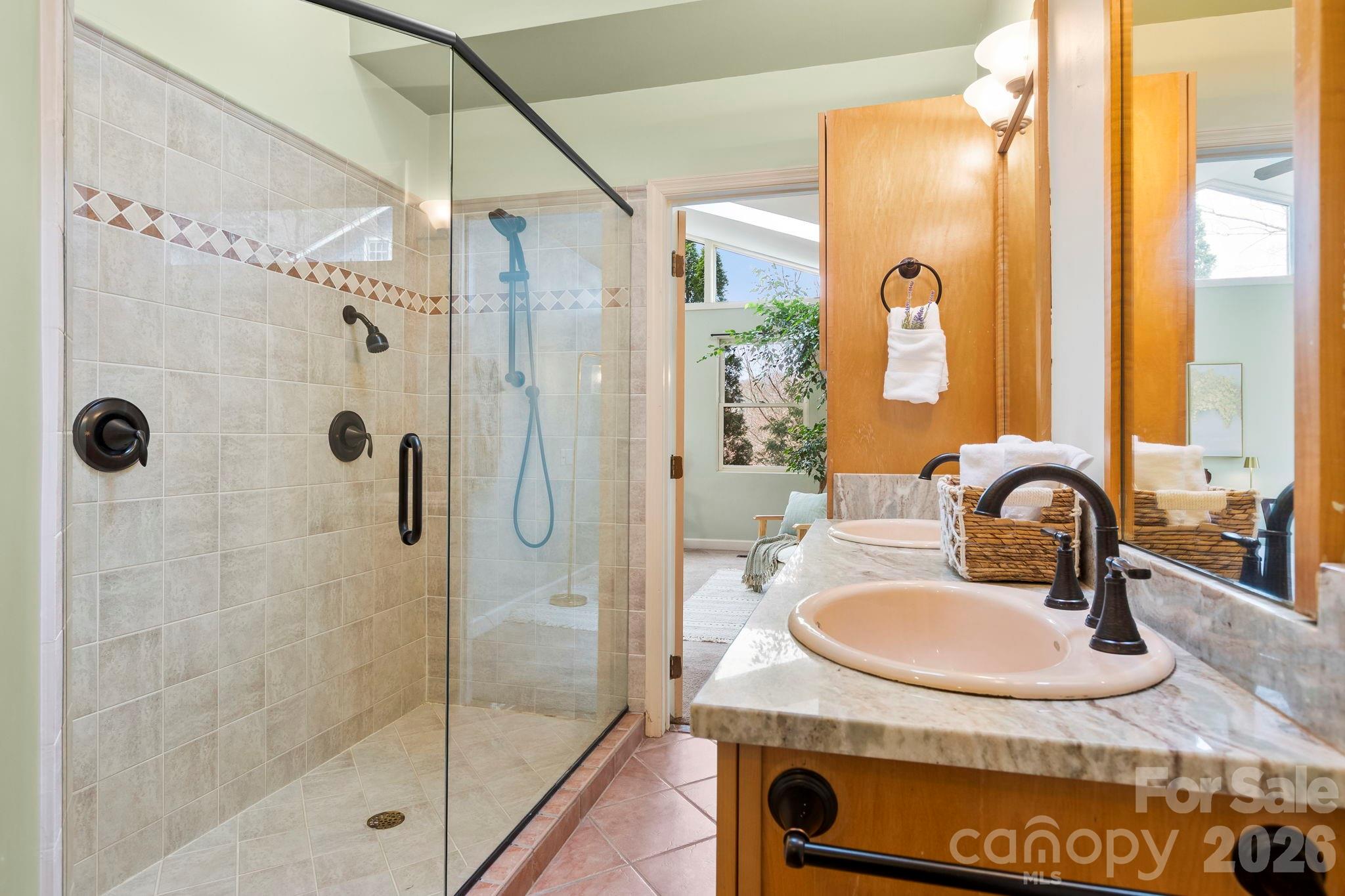 190 School Road Asheville, NC 28806 - Photo 16 of 38