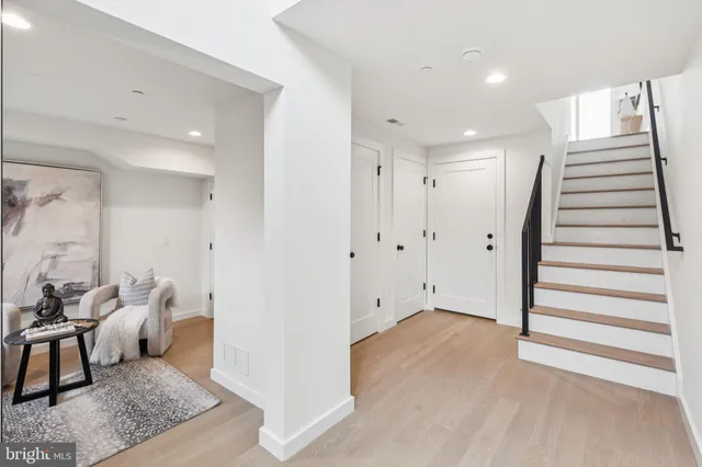 $999,999 | 610 Brenna Walk, Philadelphia, PA 19123