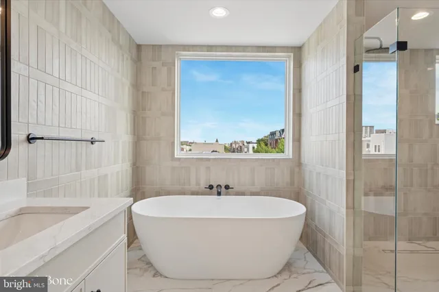 $999,999 | 610 Brenna Walk, Philadelphia, PA 19123