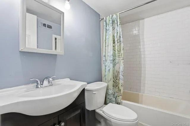 $620,000 | 103 Timberline Drive, Brentwood, NY 11717