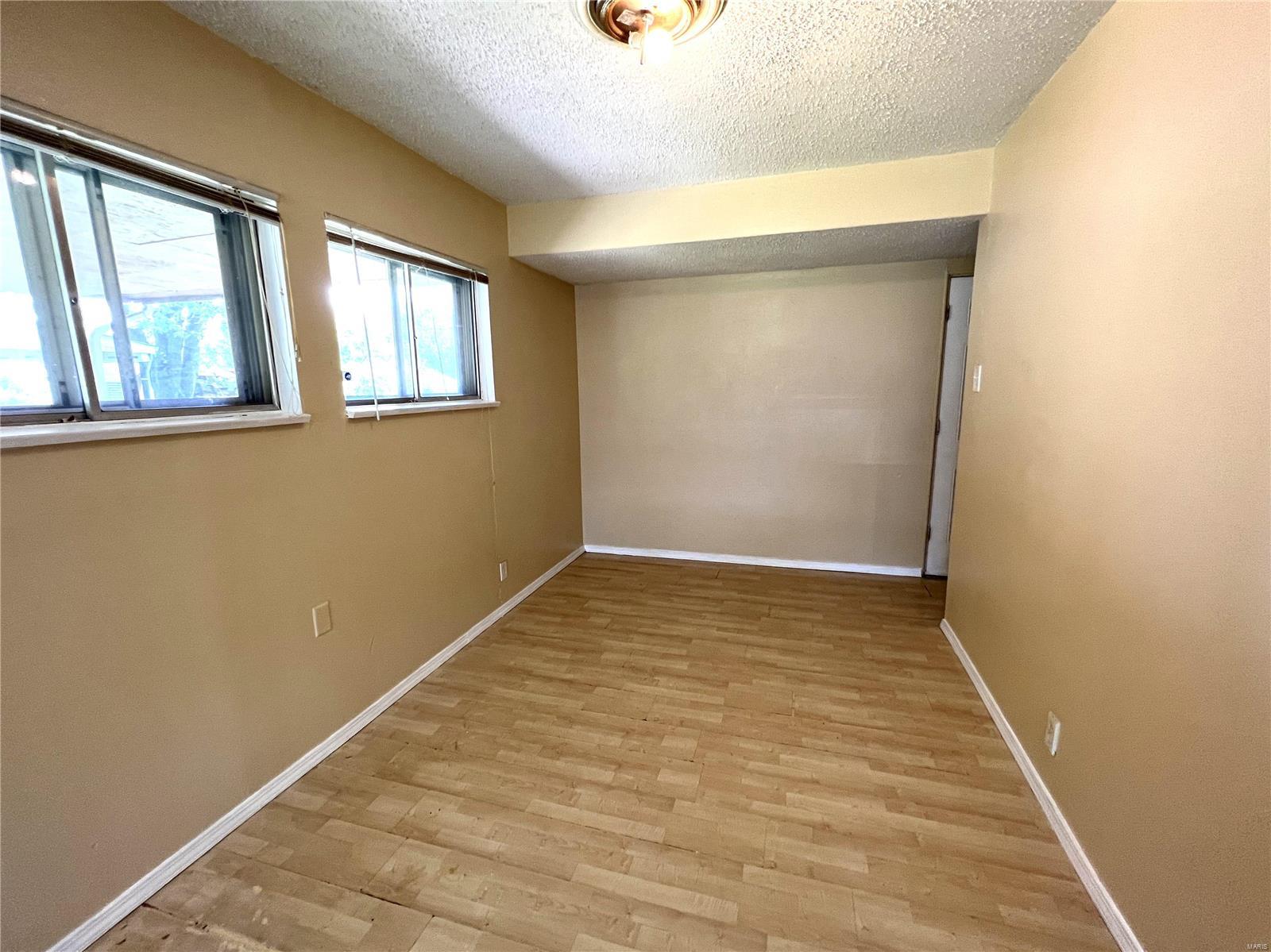 222 Grampian Road St. Louis, MO 63137 - Photo 6 of 19