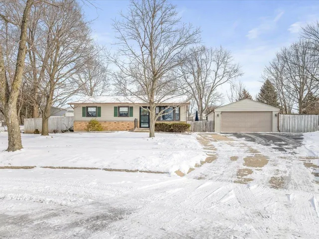 $200,000 | 4533 Tenby Court, Loves Park, IL 61111