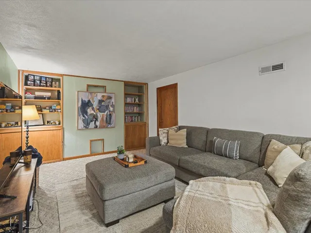 $200,000 | 4533 Tenby Court, Loves Park, IL 61111