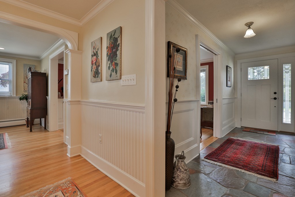 142 Rosemary Road Dedham, MA 02026 - Photo 4 of 29 Gallery Image 4