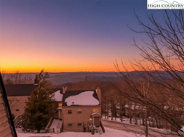 $439,900 | 313 Mariah Circle, Unit G27, Beech Mountain, NC 28604