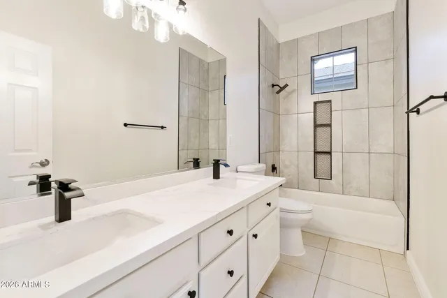 $799,900 | 18495 East Lark Drive, Queen Creek, AZ 85142