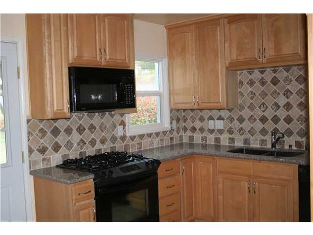 9265 Carthay Circle Spring Valley, CA 91977 - Photo 8 of 12