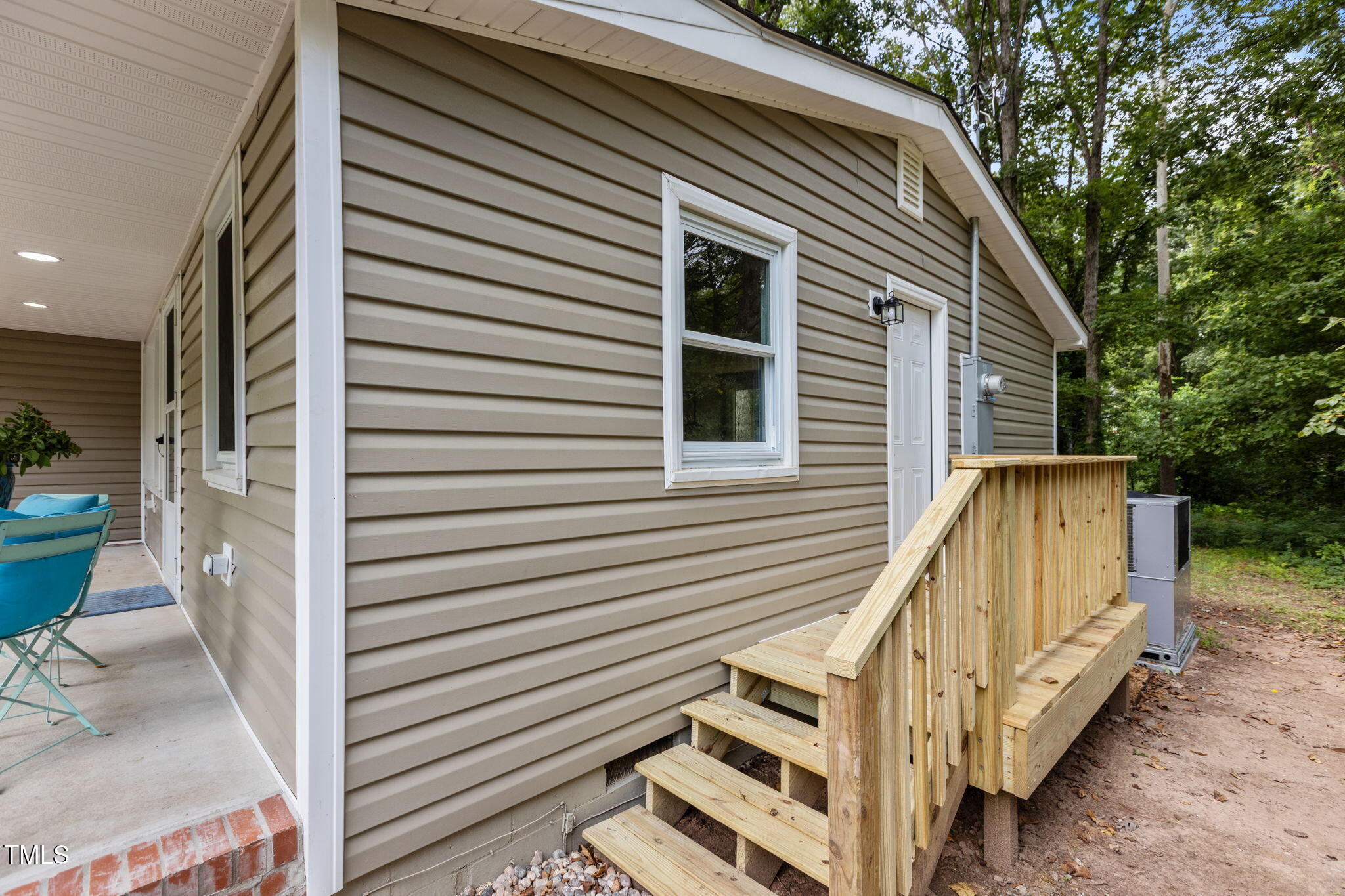 1225 Horseshoe Road Durham, NC 27703 - Photo 39 of 45 42-web-or-mls-2N6A4668