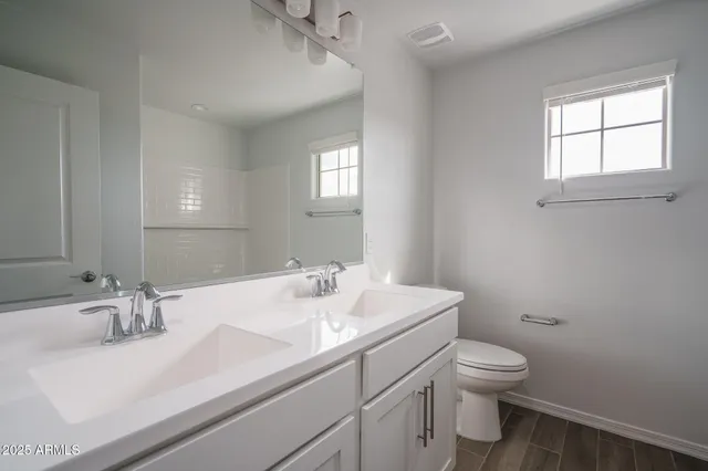 $2,695 | 9036 South 169th Drive, Goodyear, AZ 85338