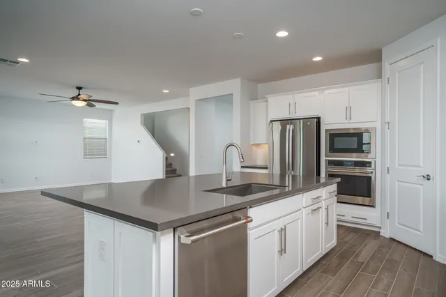 $2,695 | 9036 South 169th Drive, Goodyear, AZ 85338