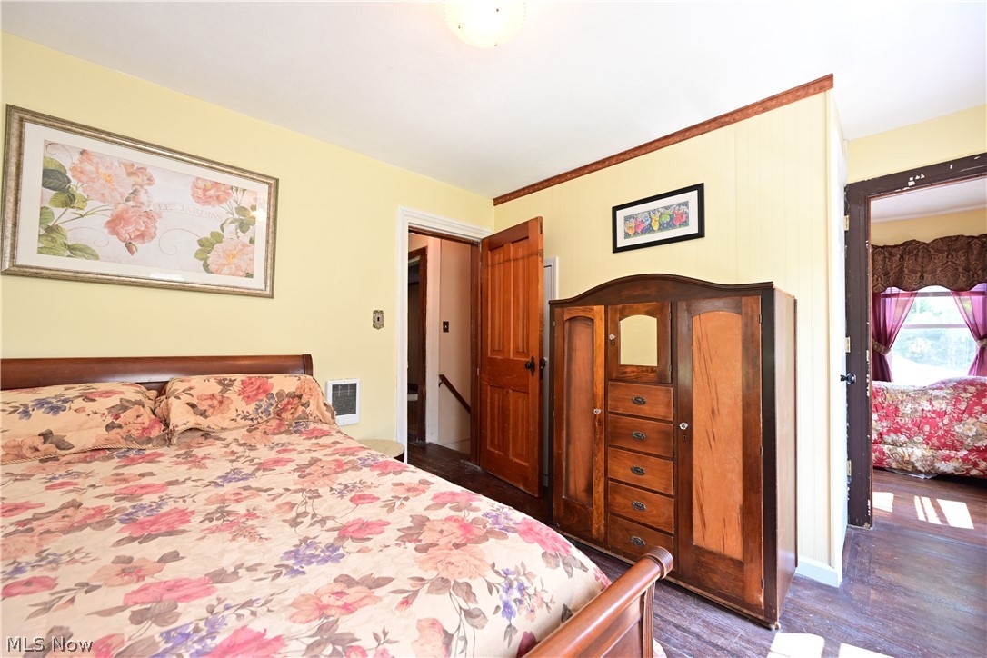 11400 West Lake Road Vermilion, OH 44089 - Photo 27 of 34 Upper Bedroom