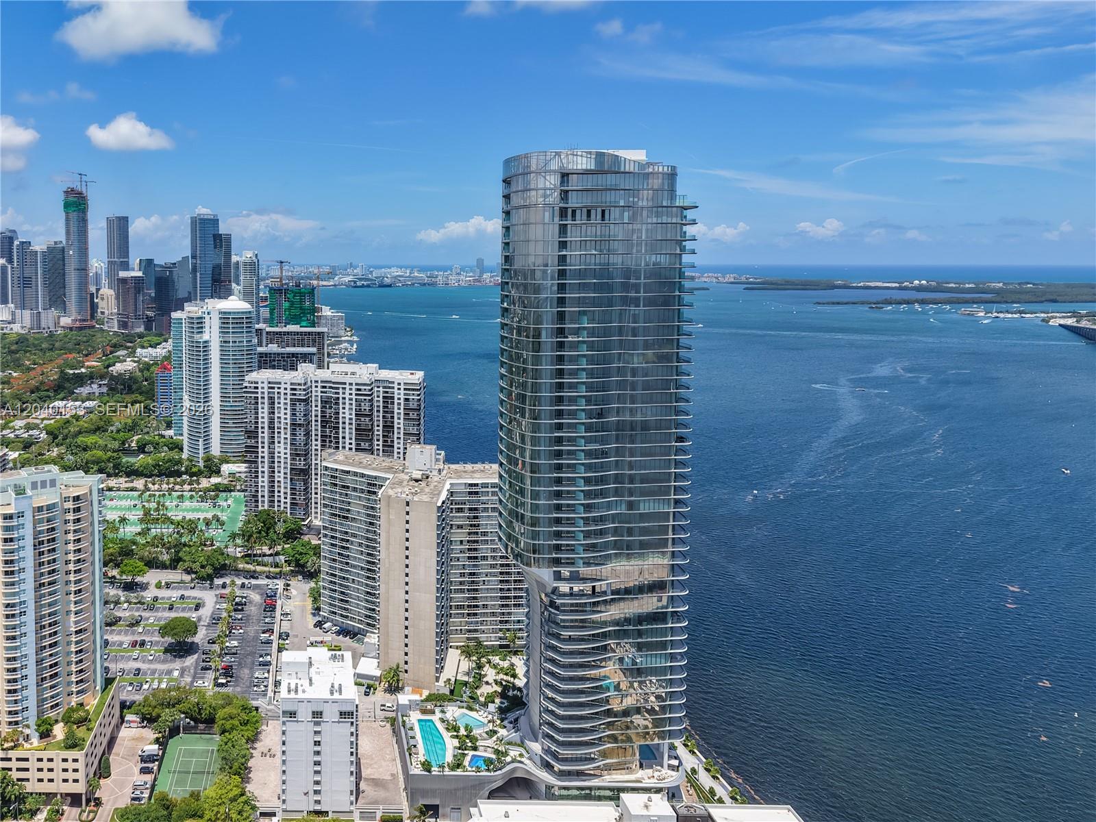 175 Southeast 25th Road, Unit 3401/3402 Miami, FL 33129 - Photo 82 of 89