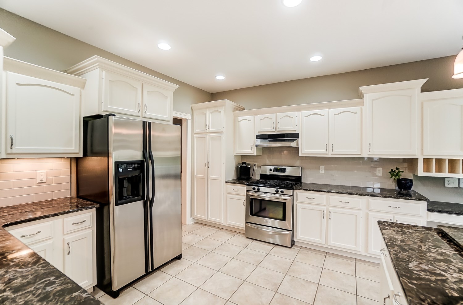 11322 Chestnut Ridge Court Fort Wayne, IN 46814 - Photo 9 of 36