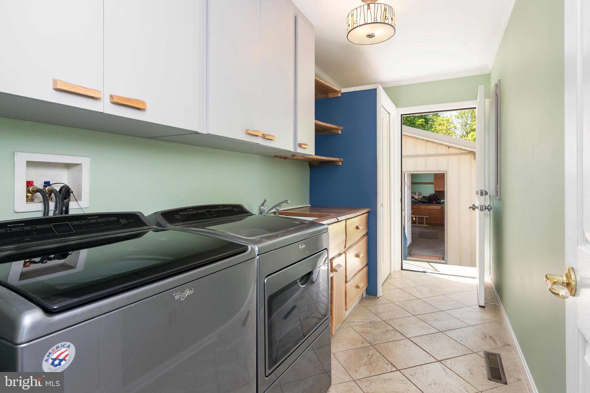 5379 Anchor Road Tilghman, MD 21671 - Photo 24 of 56 Laundry