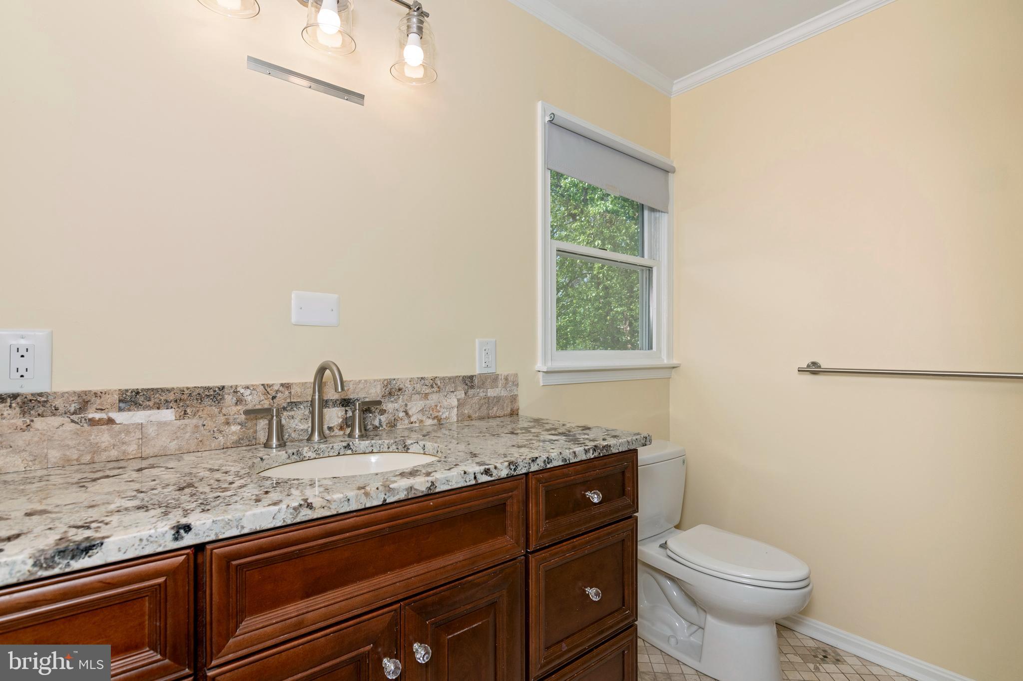 5379 Anchor Road Tilghman, MD 21671 - Photo 29 of 56 Master Bath