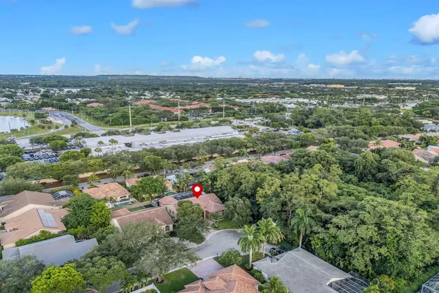 $749,900 | 5523 Northwest 57th Terrace, Coral Springs, FL 33067