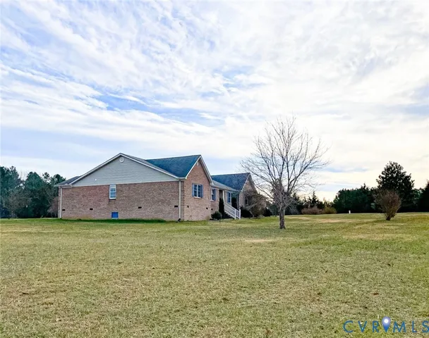 $549,900 | 59 Taylor Farms Road, Kenbridge, VA 23944
