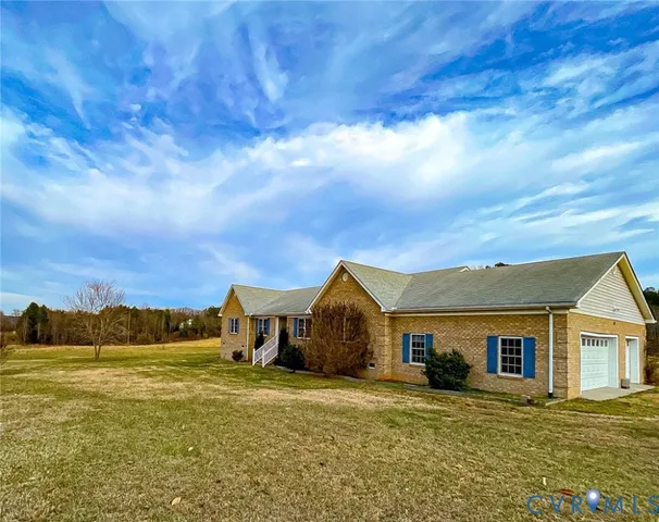 $549,900 | 59 Taylor Farms Road, Kenbridge, VA 23944