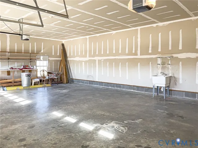 $549,900 | 59 Taylor Farms Road, Kenbridge, VA 23944