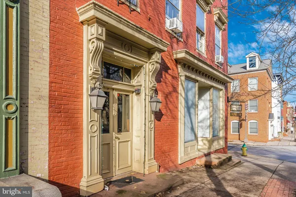 $900 | 201 South Market Street, Unit 1B, Frederick, MD 21701