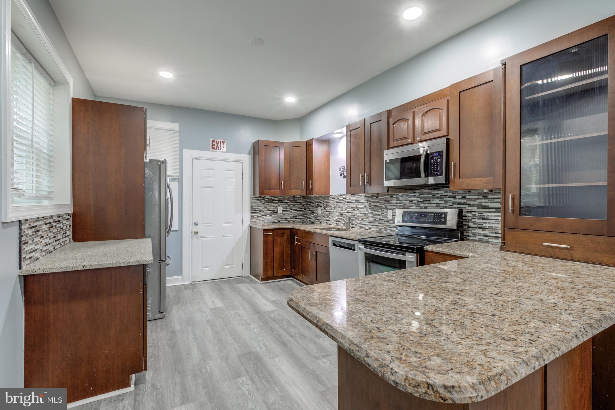 5839 Christian Street Philadelphia, PA 19143 - Photo 8 of 43