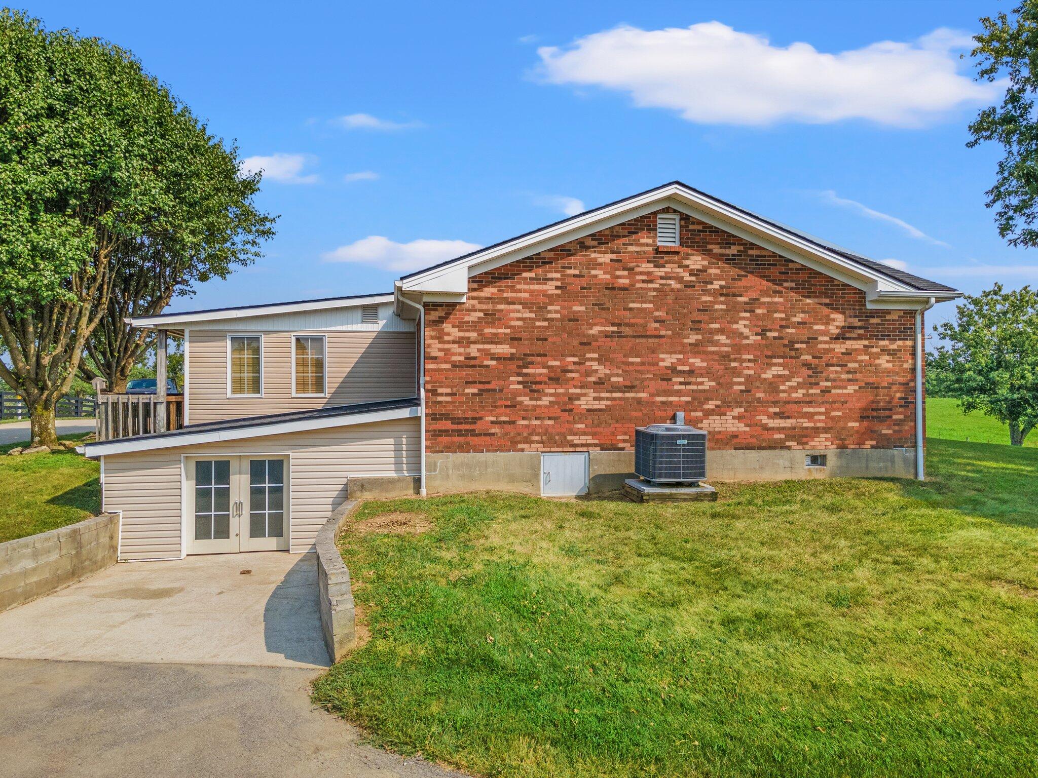 319 Jolly Ridge Road Richmond, KY 40475 - Photo 27 of 31 34-web-or-mls-DJI_0730