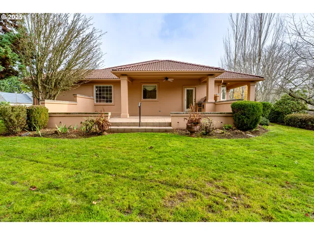 $1,128,000 | 875 Sand Avenue, Eugene, OR 97401