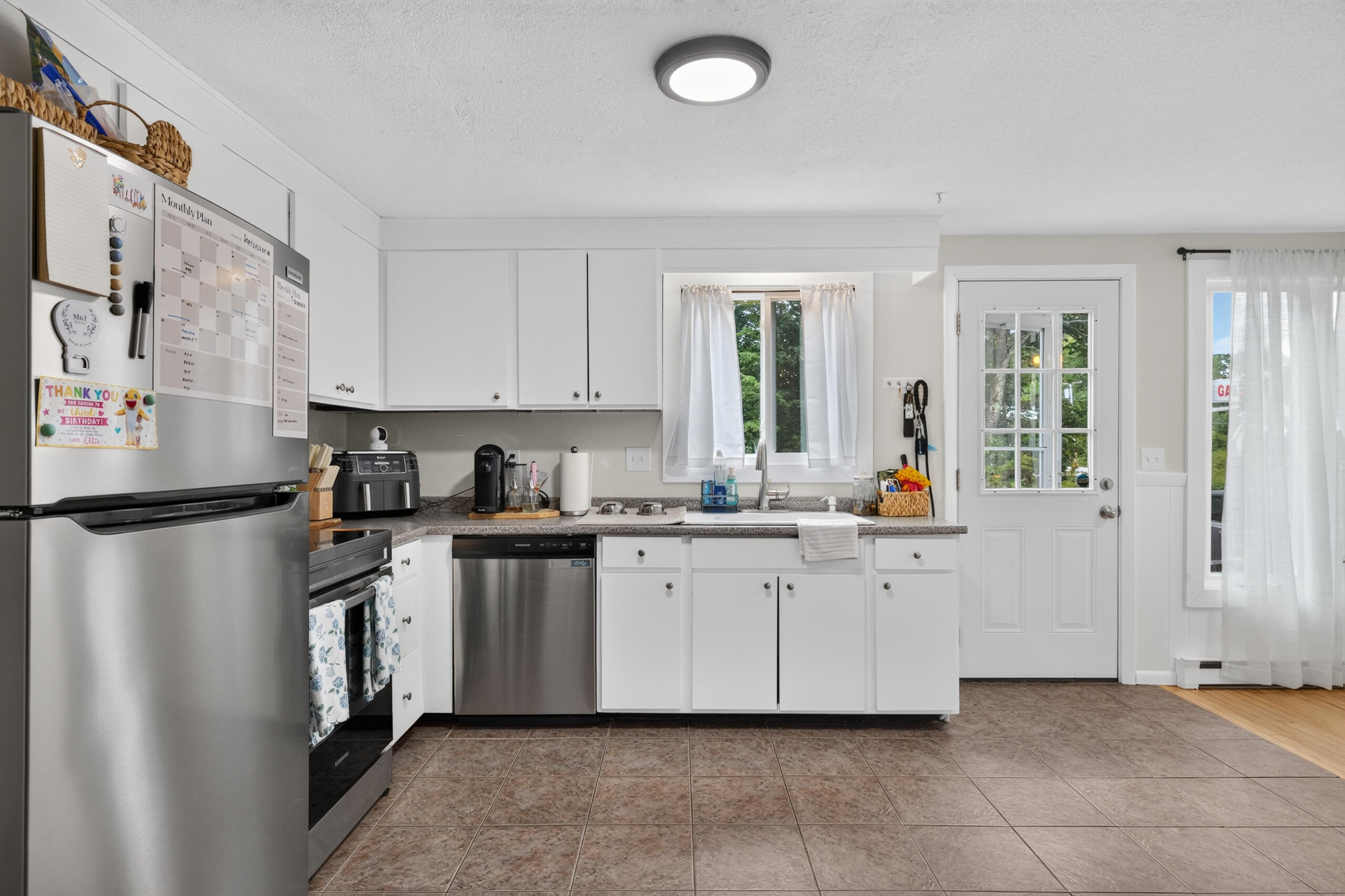 3 Villa Road, Unit 3 Westbrook, ME 04092 - Photo 8 of 41 3G0A8184