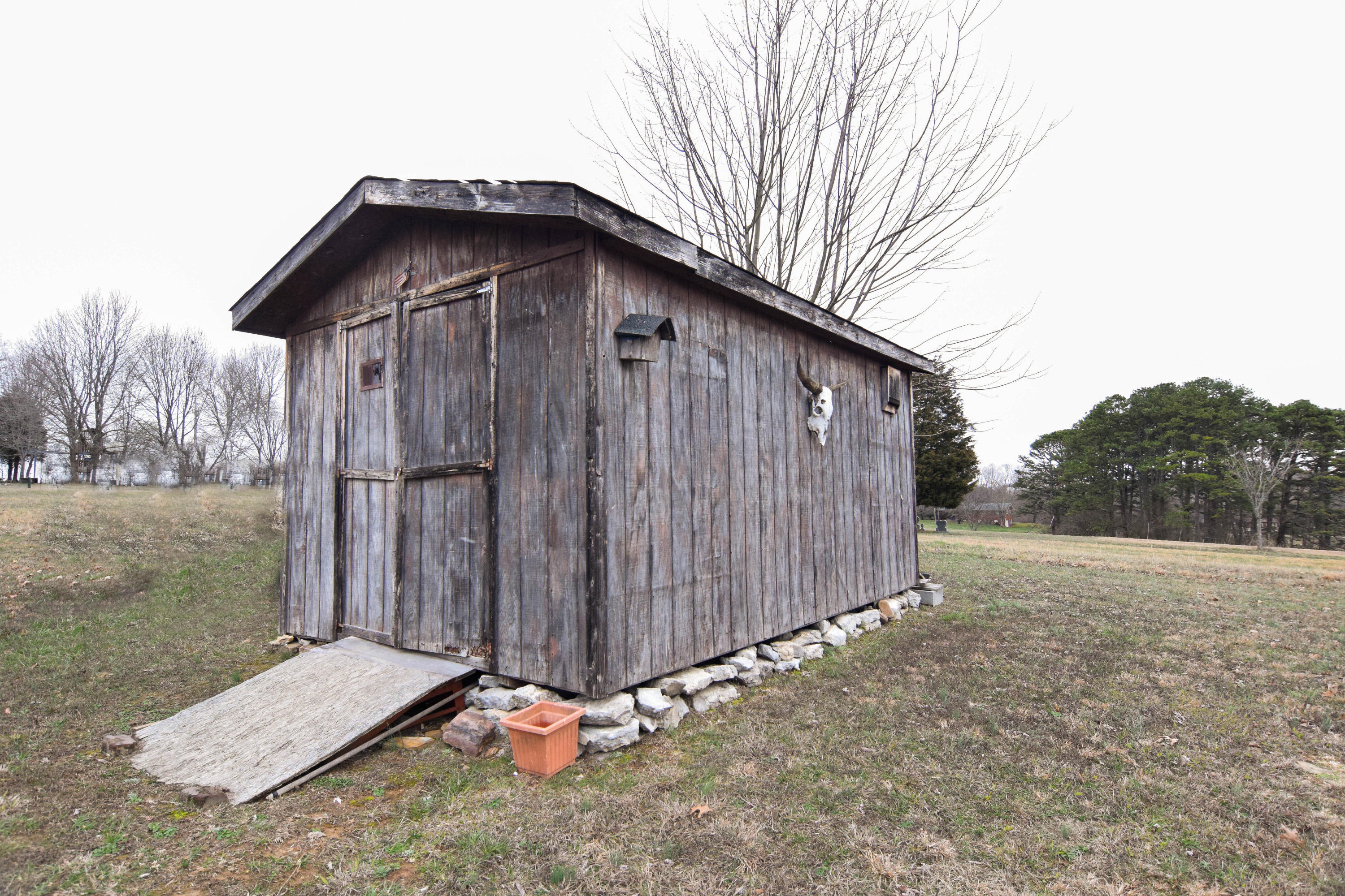 2489 Tarr Road Talbott, TN 37877 - Photo 7 of 10 Shed